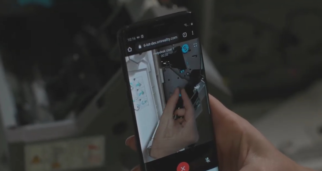 Remote maintenance supported by augmented reality on a smartphone